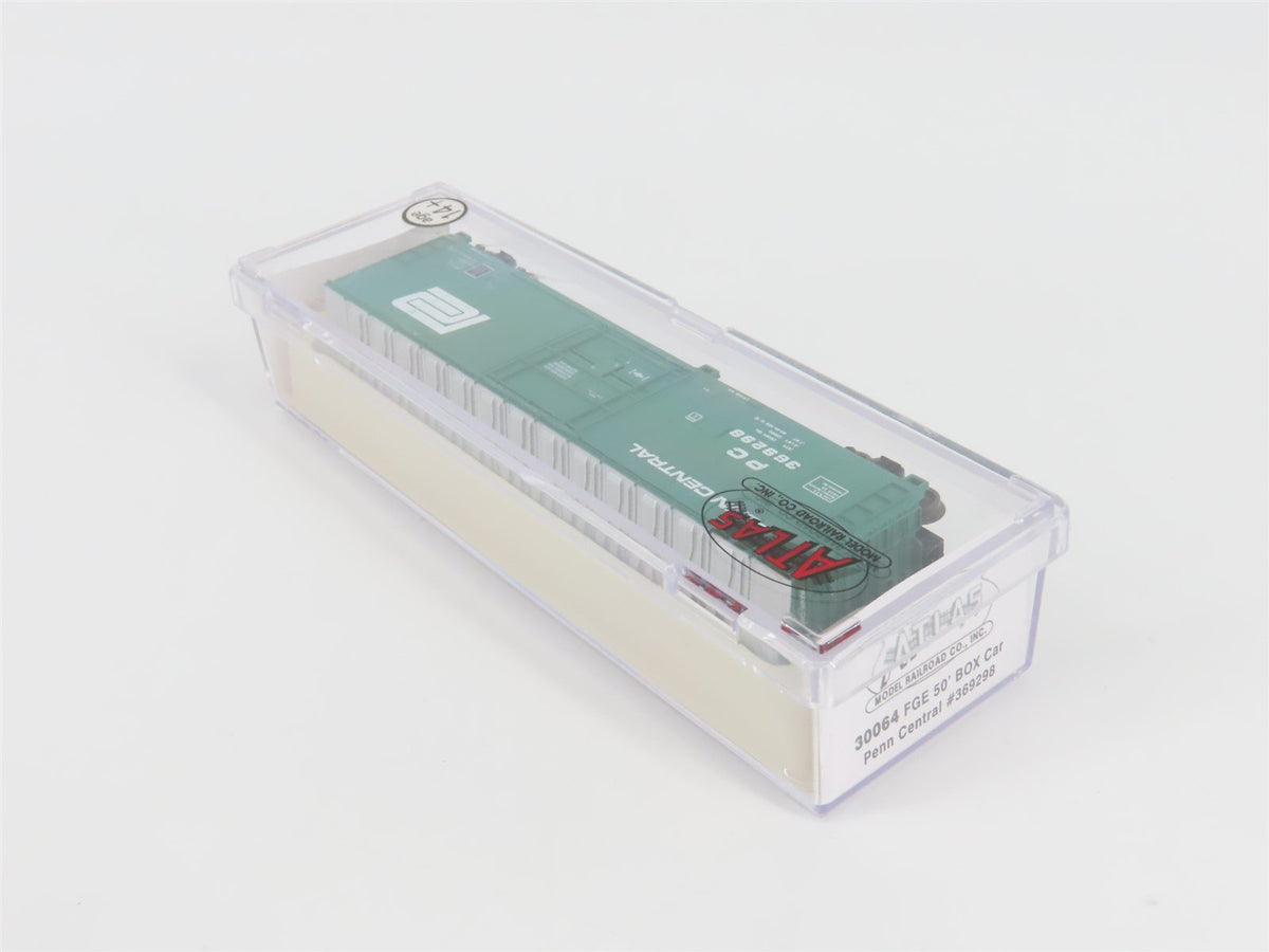 N Scale Atlas 30064 PC Penn Central Railroad 50&#39; FGE Box Car #369298