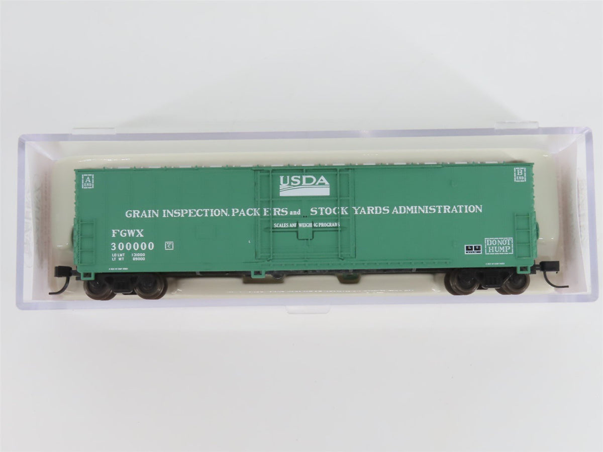 N Scale Atlas 30069 FGWX USDA Department of Agriculture 50&#39; FGE Box Car #300000
