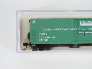 N Scale Atlas 30069 FGWX USDA Department of Agriculture 50' FGE Box Car #300000