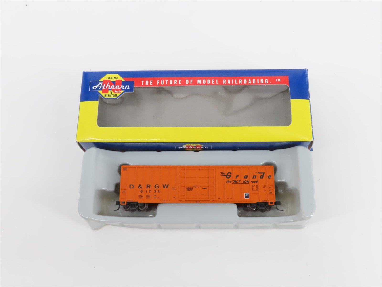 N Scale Athearn 11406 D&RGW Rio Grande 50' FMC Plug Door Box Car #61732