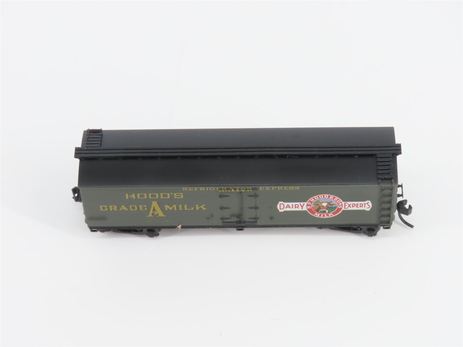 N Scale Athearn 11608 HPHX Hood's Dairy 40' Wood Milk Car #204