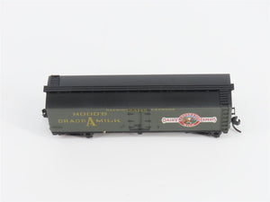 N Scale Athearn 11608 HPHX Hood's Dairy 40' Wood Milk Car #204