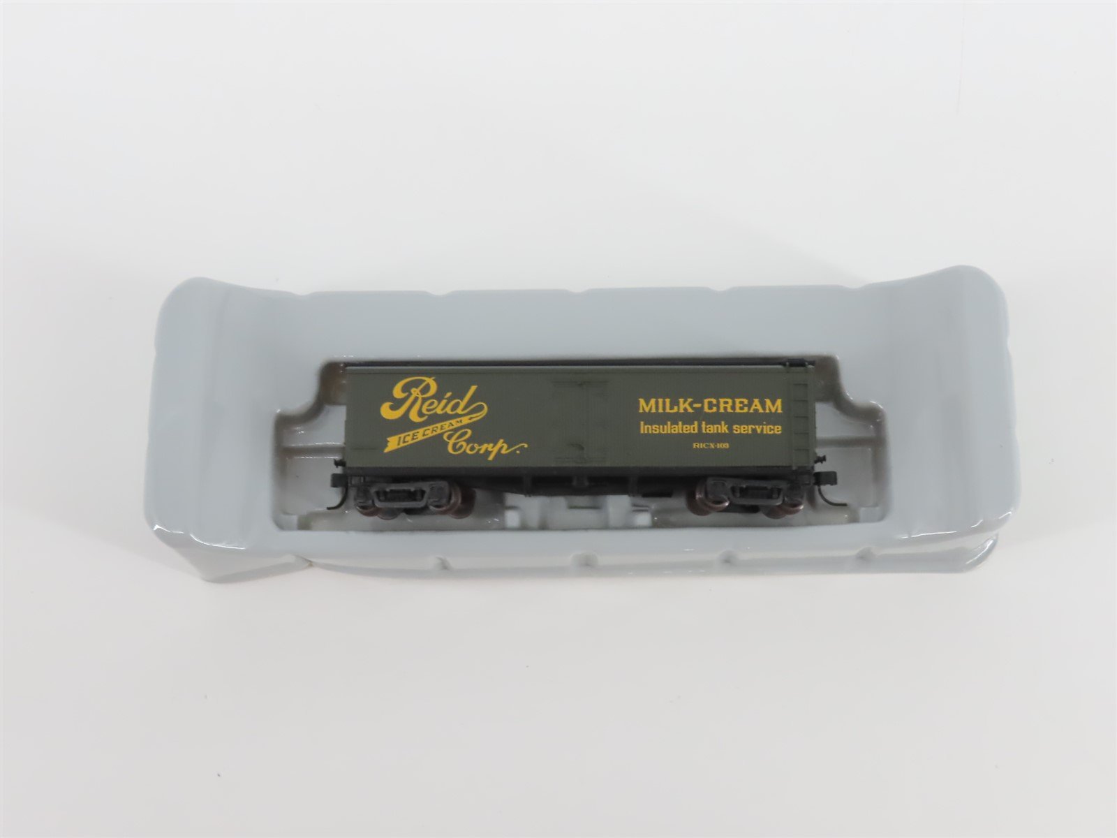 N Scale Athearn 11611 RICX Reid Ice Cream 40' Wood Milk Car #103