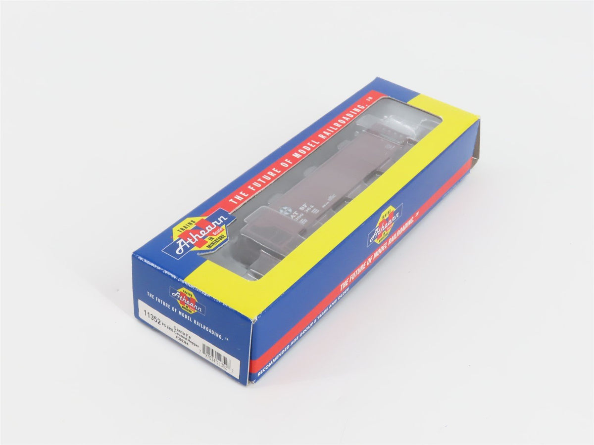 N Scale Athearn 11352 ATSF Santa Fe Railroad 3-Bay Covered Hopper #300364