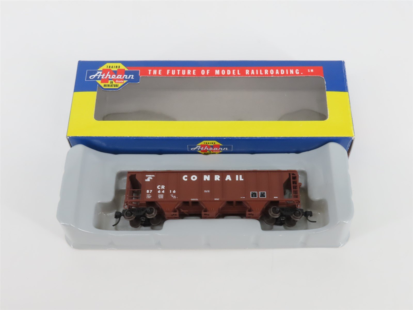 N Scale Athearn 11363 CR Conrail Railroad 3-Bay Covered Hopper #876416
