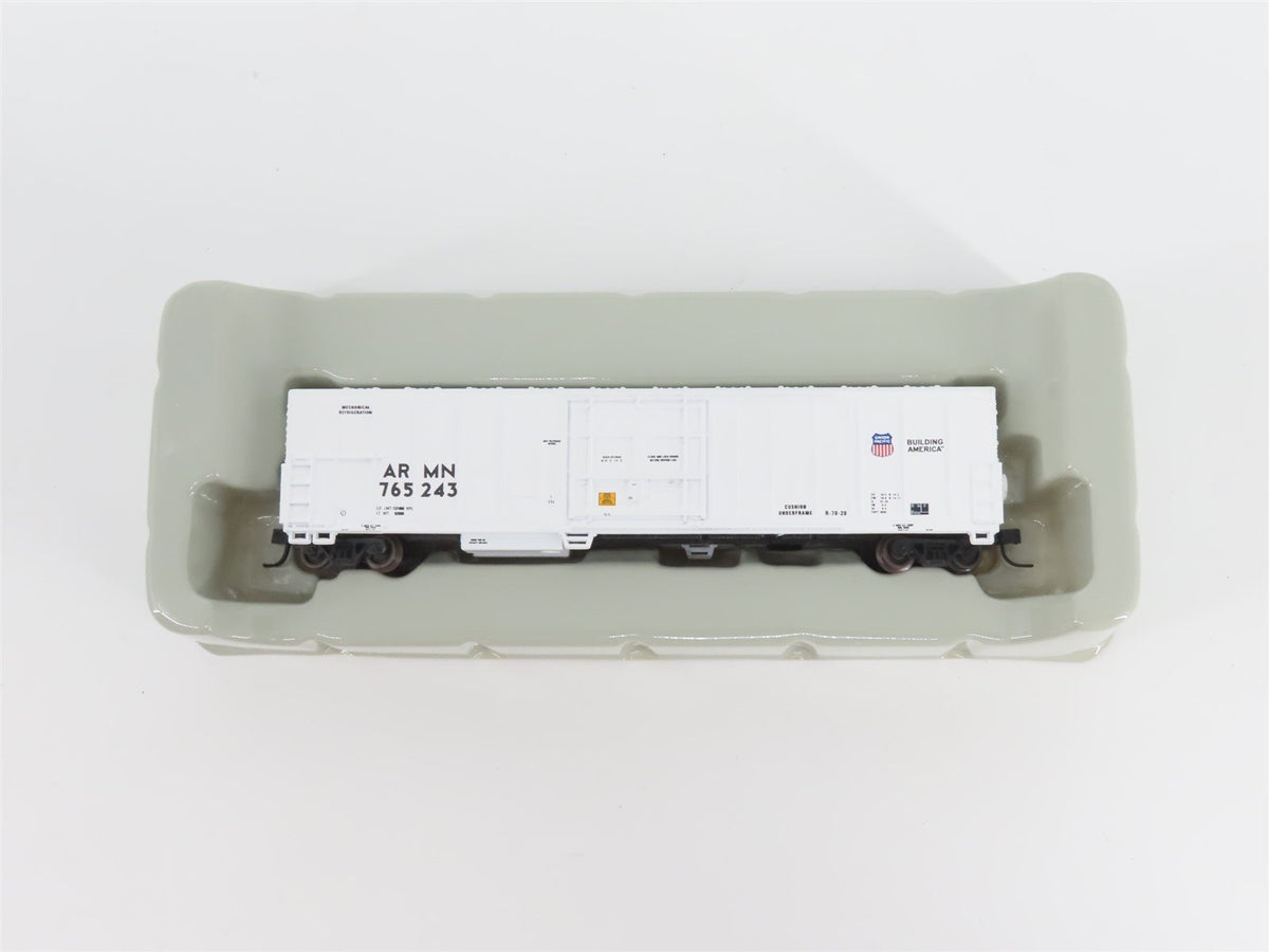N Scale Athearn 11102 ARMN UP Union Pacific 57&#39; Mechanical Reefer #765243