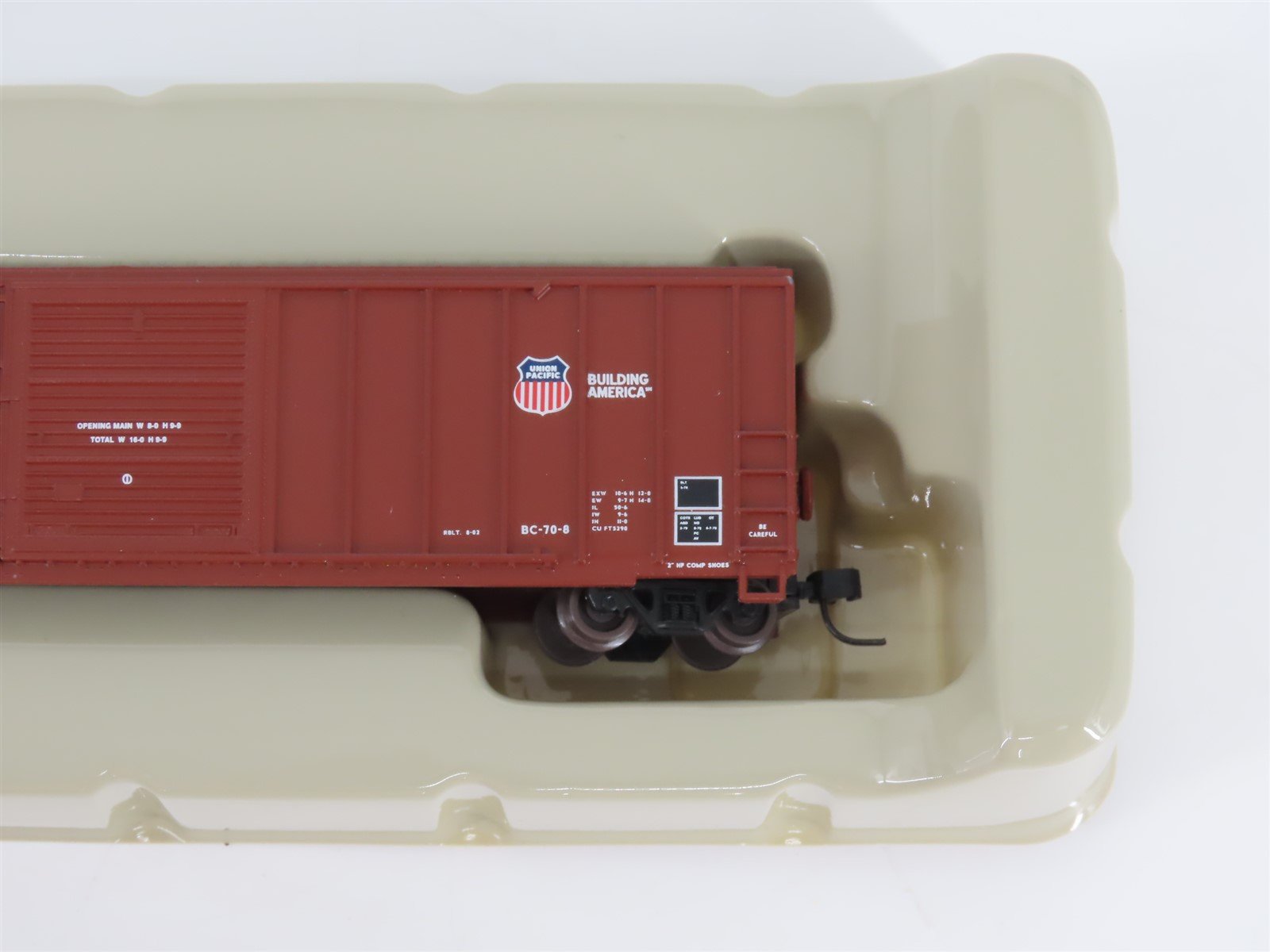 N Scale Athearn 11151 UP Union Pacific 50' Plug & Sliding Door Box Car #170403