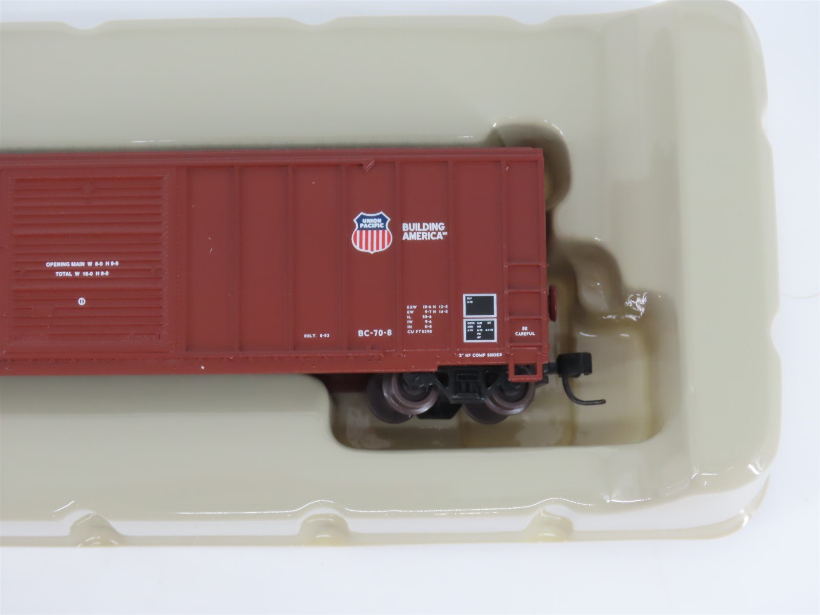 N Scale Athearn 11152 UP Union Pacific 50' Plug & Sliding Door Box Car #170422