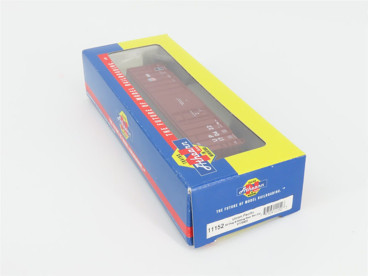 N Scale Athearn 11152 UP Union Pacific 50&#39; Plug &amp; Sliding Door Box Car #170422