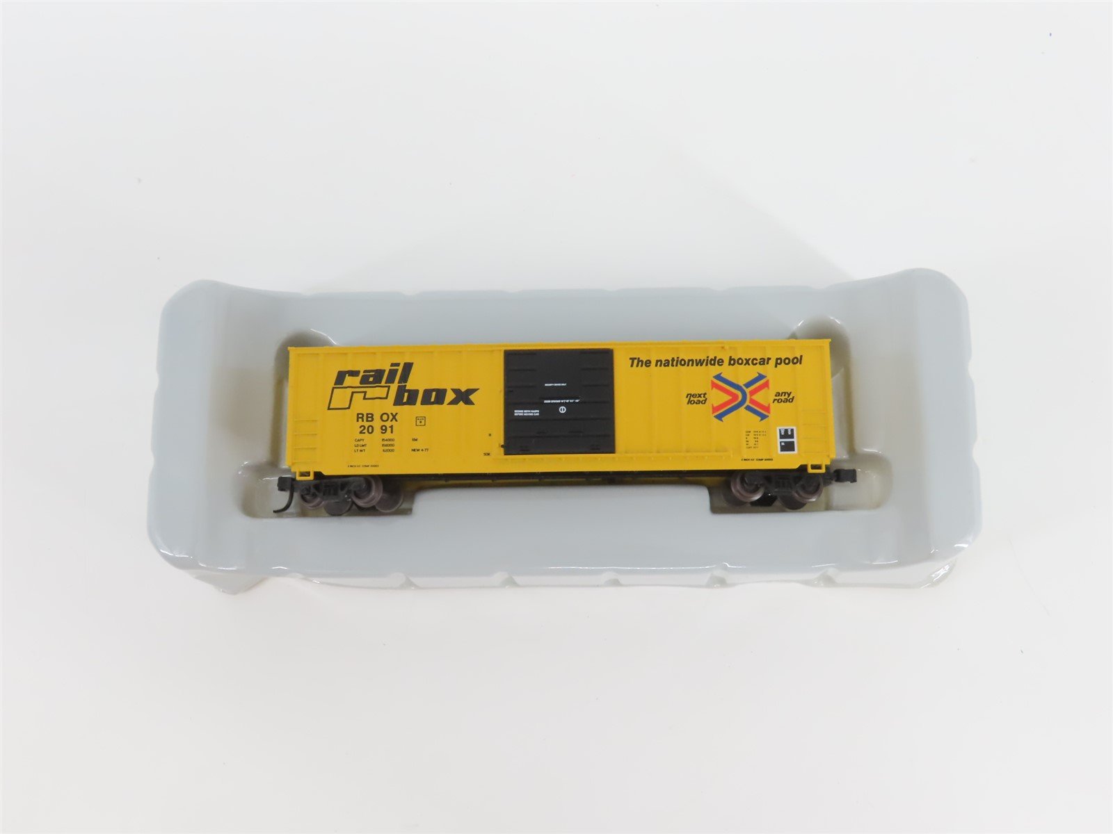 N Scale Athearn 10952 RBOX Railbox 50' Single Door Box Car #2091