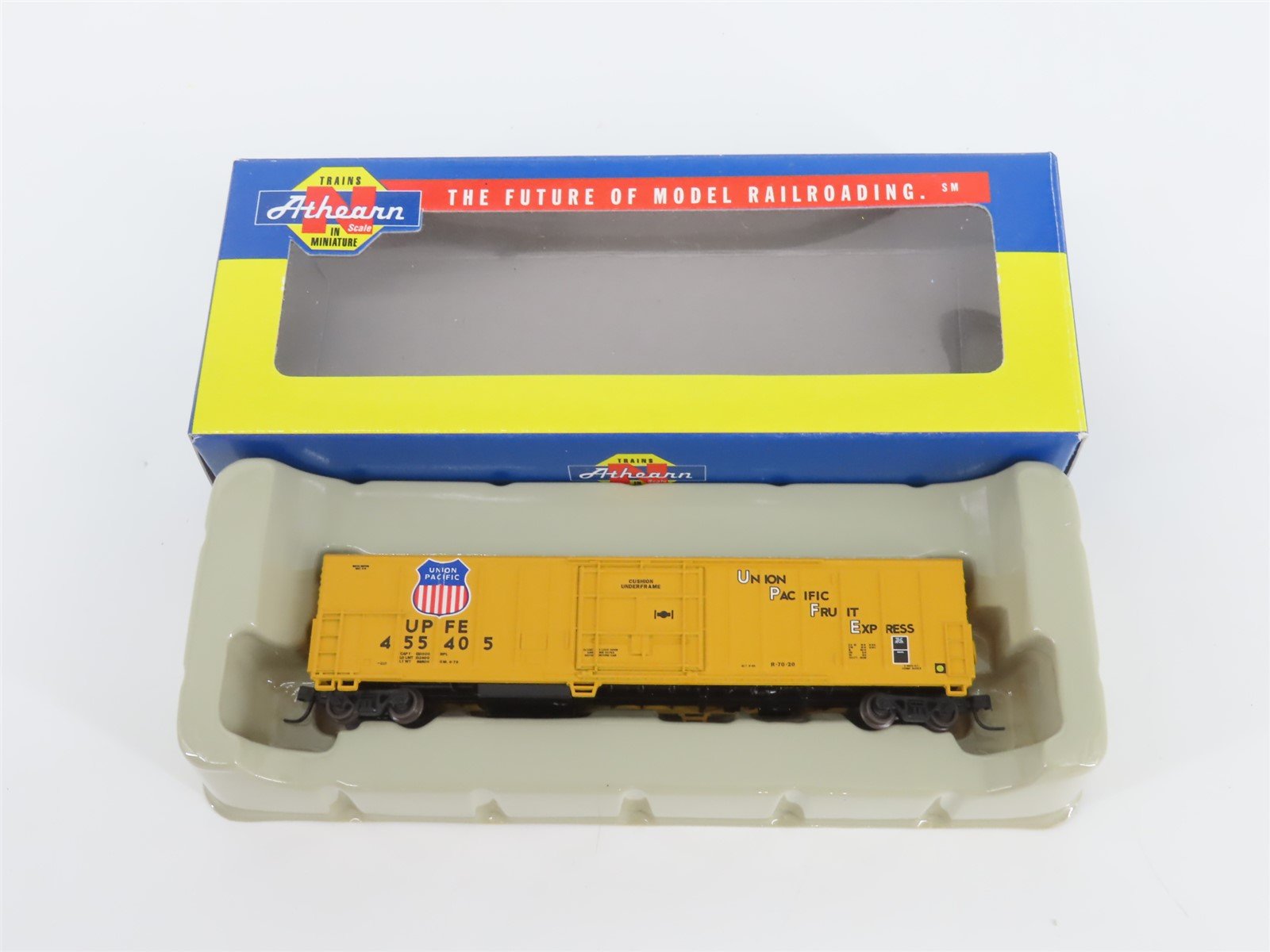 N Athearn 11122 UPFE Union Pacific Fruit Express 57' Mechanical Reefer #455405
