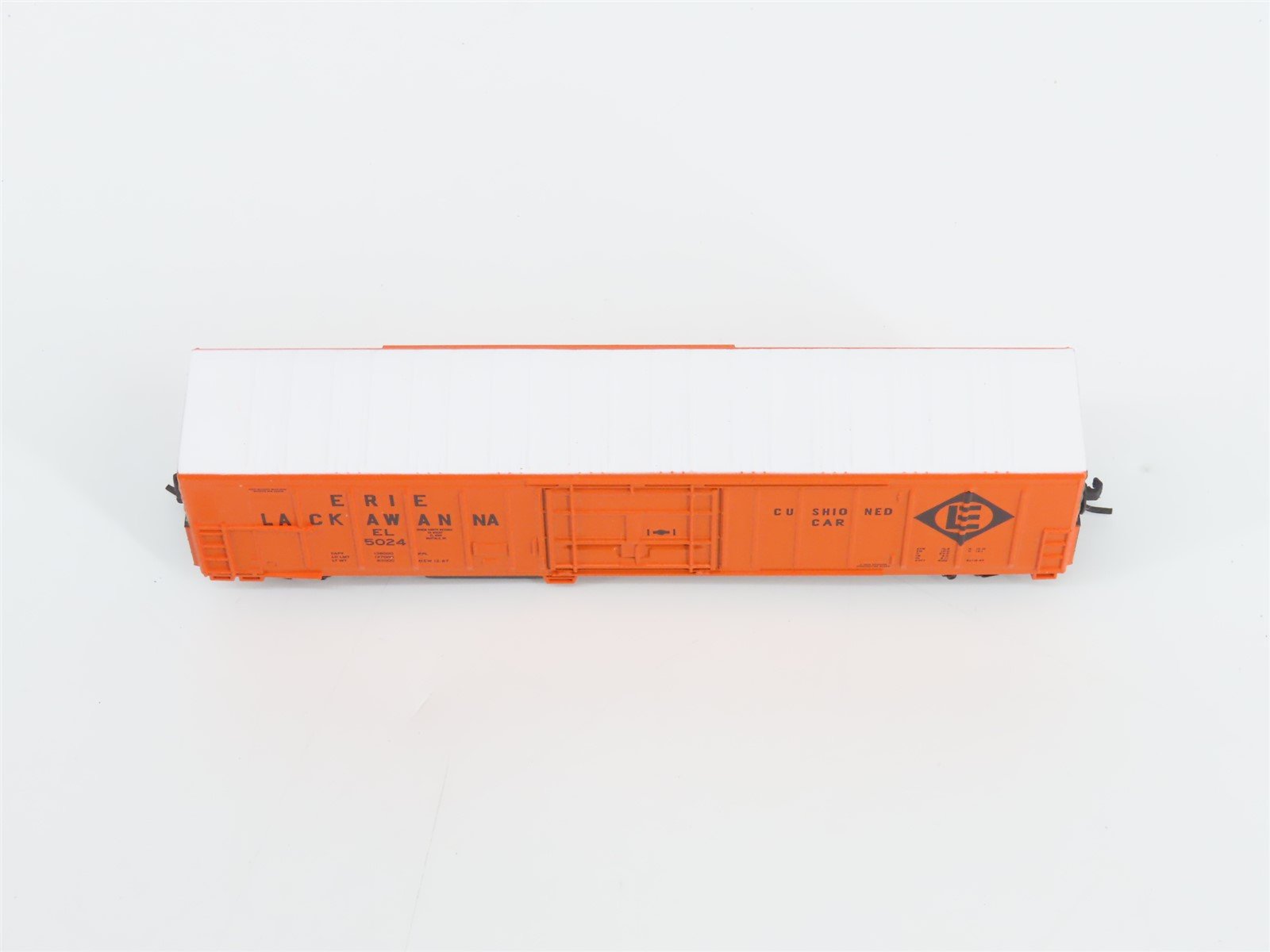 N Scale Athearn 11117 EL Erie Lackawanna Railroad 57' Mechanical Reefer #5024