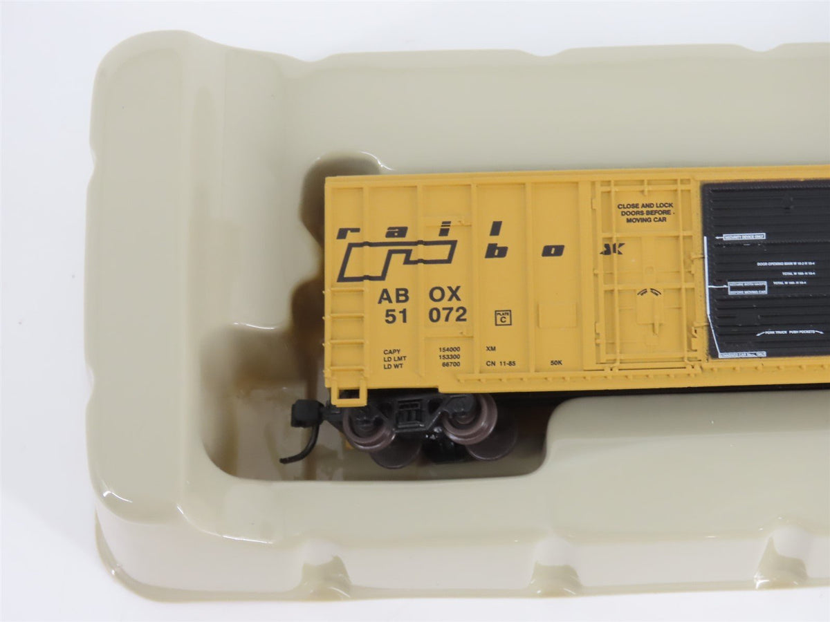 N Scale Athearn 11150 ABOX Railbox 50&#39; Plug &amp; Sliding Door Box Car #51072