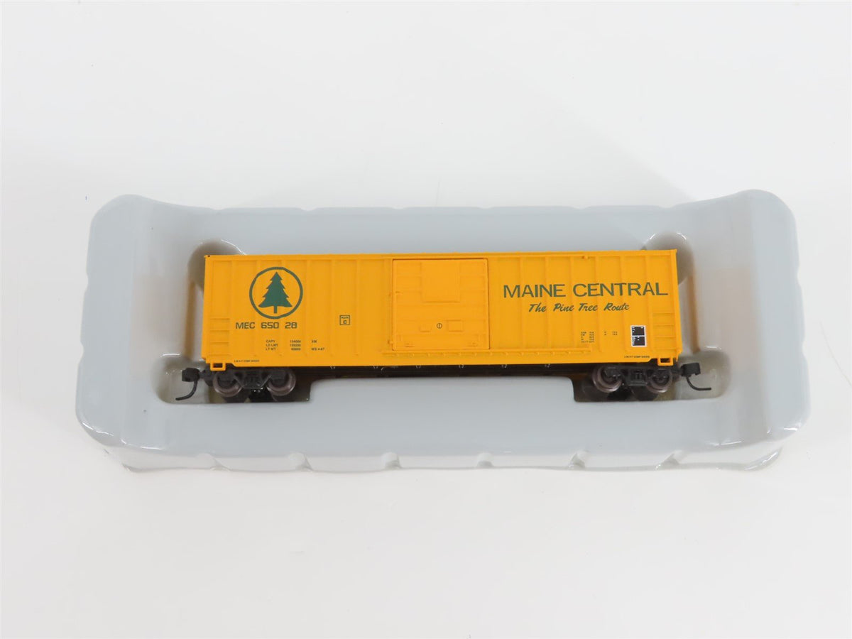 N Scale Athearn 10937 MEC Maine Central 50&#39; Single Door Box Car #65028