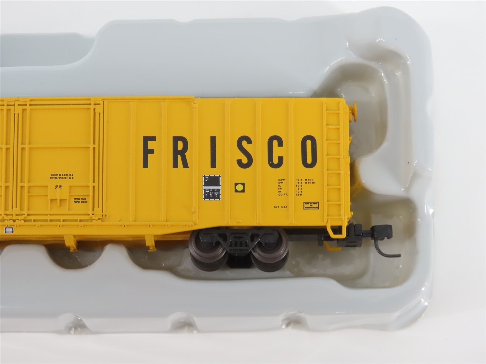 N Scale Athearn 10785 SL-SF Frisco Railroad 60' Auto Parts Box Car #9024