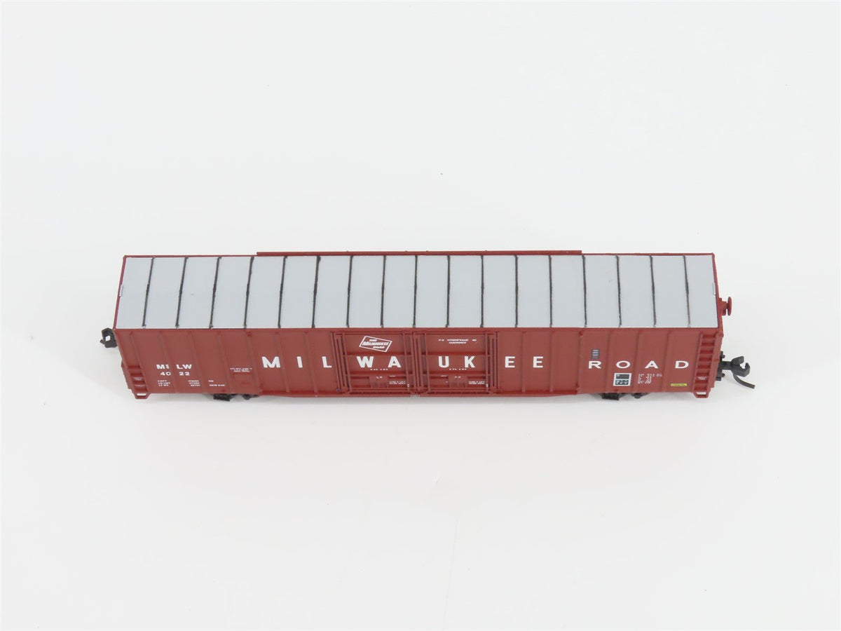 N Scale Athearn 10783 MILW Milwaukee Road 60&#39; Auto Parts Box Car #4022