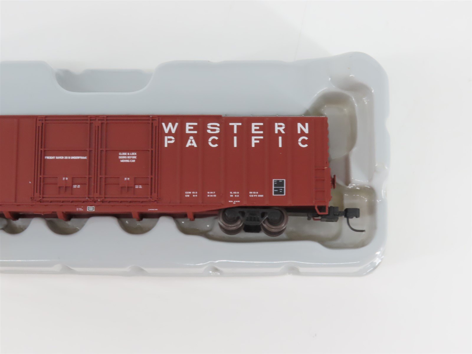 N Scale Athearn 10793 WP Western Pacific Railroad 60' Auto Parts Box Car #3723
