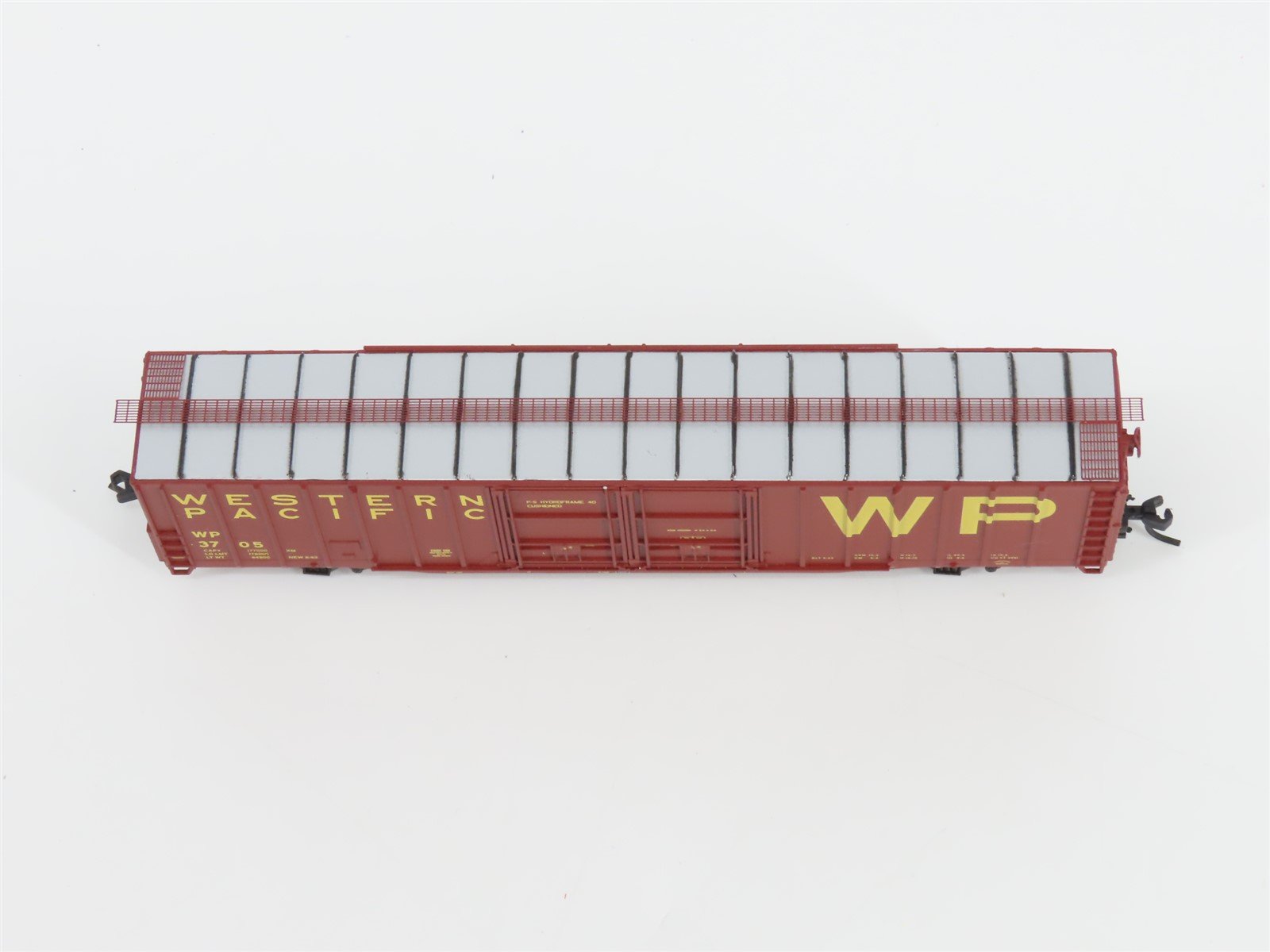 N Scale Athearn 10777 WP Western Pacific Railroad 60' Auto Parts Box Car #3705