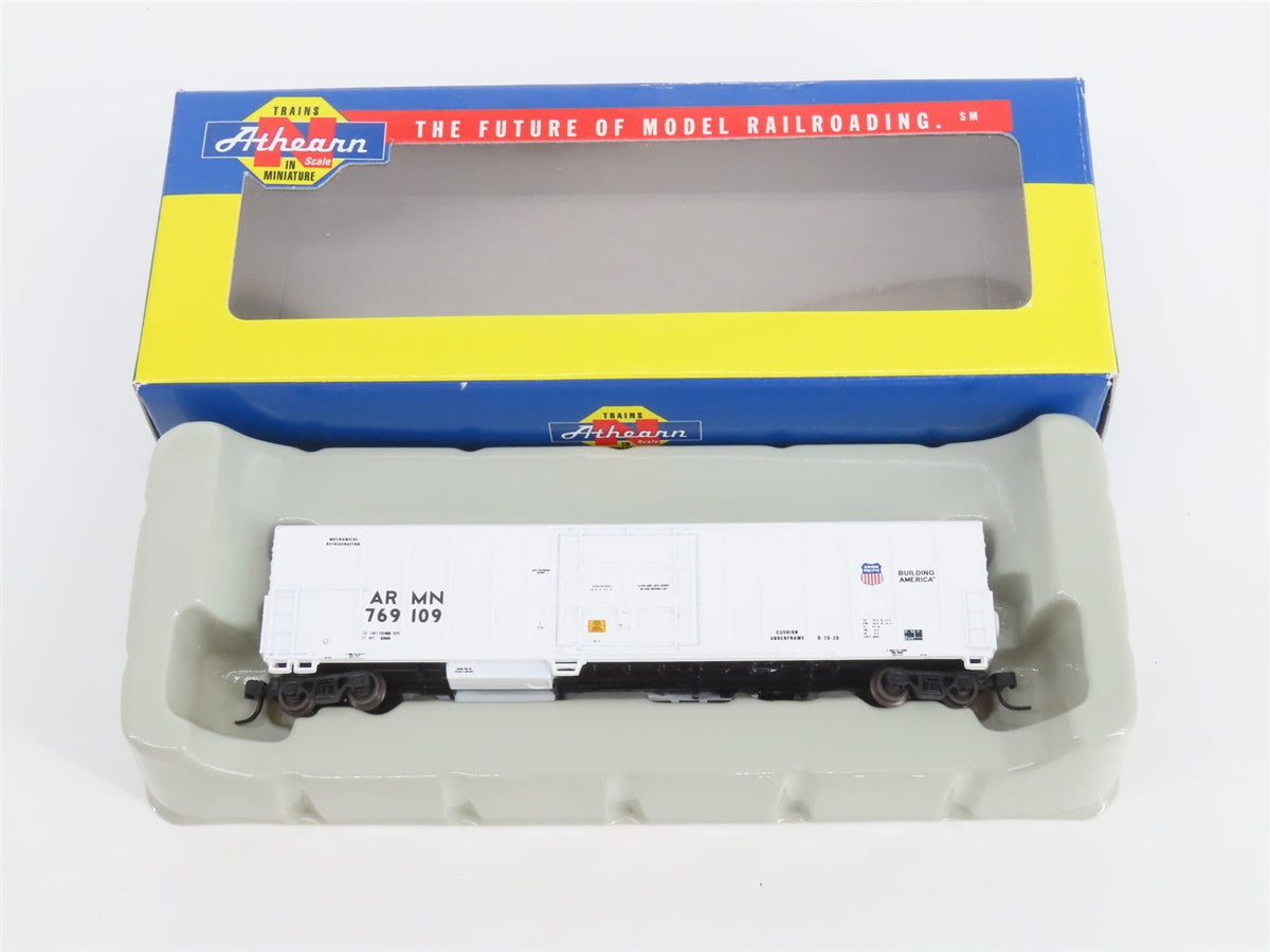 N Scale Athearn 11101 ARMN UP Union Pacific 57&#39; Mechanical Reefer #769109