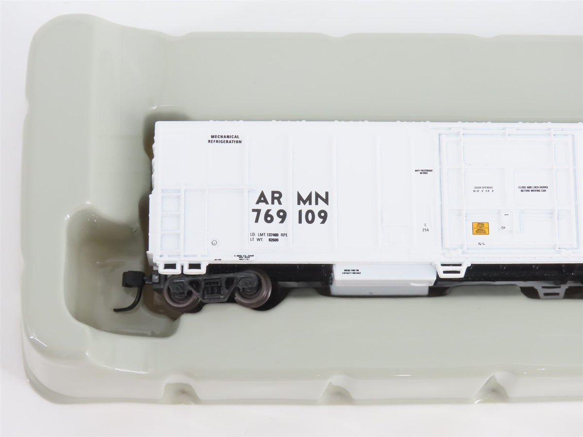 N Scale Athearn 11101 ARMN UP Union Pacific 57&#39; Mechanical Reefer #769109
