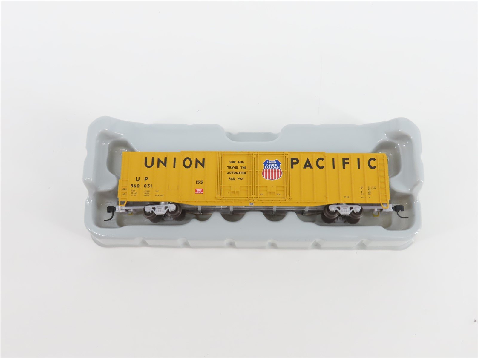 N Scale Athearn 10774 UP Union Pacific Railroad 60' Auto Parts Box Car #960031