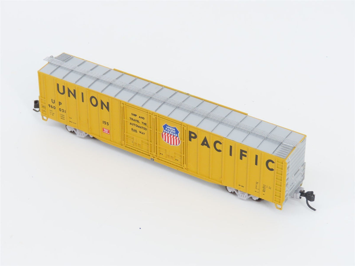 N Scale Athearn 10774 UP Union Pacific Railroad 60&#39; Auto Parts Box Car #960031