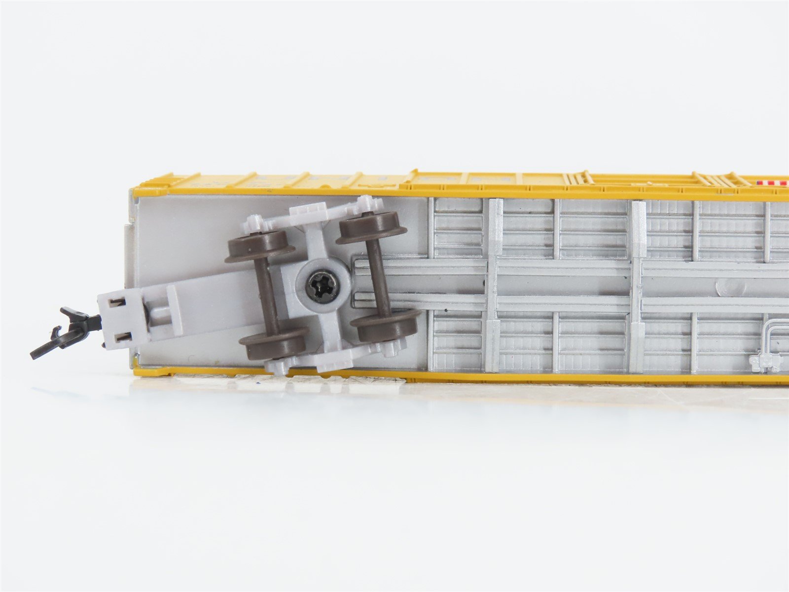 N Scale Athearn 10774 UP Union Pacific Railroad 60' Auto Parts Box Car #960031