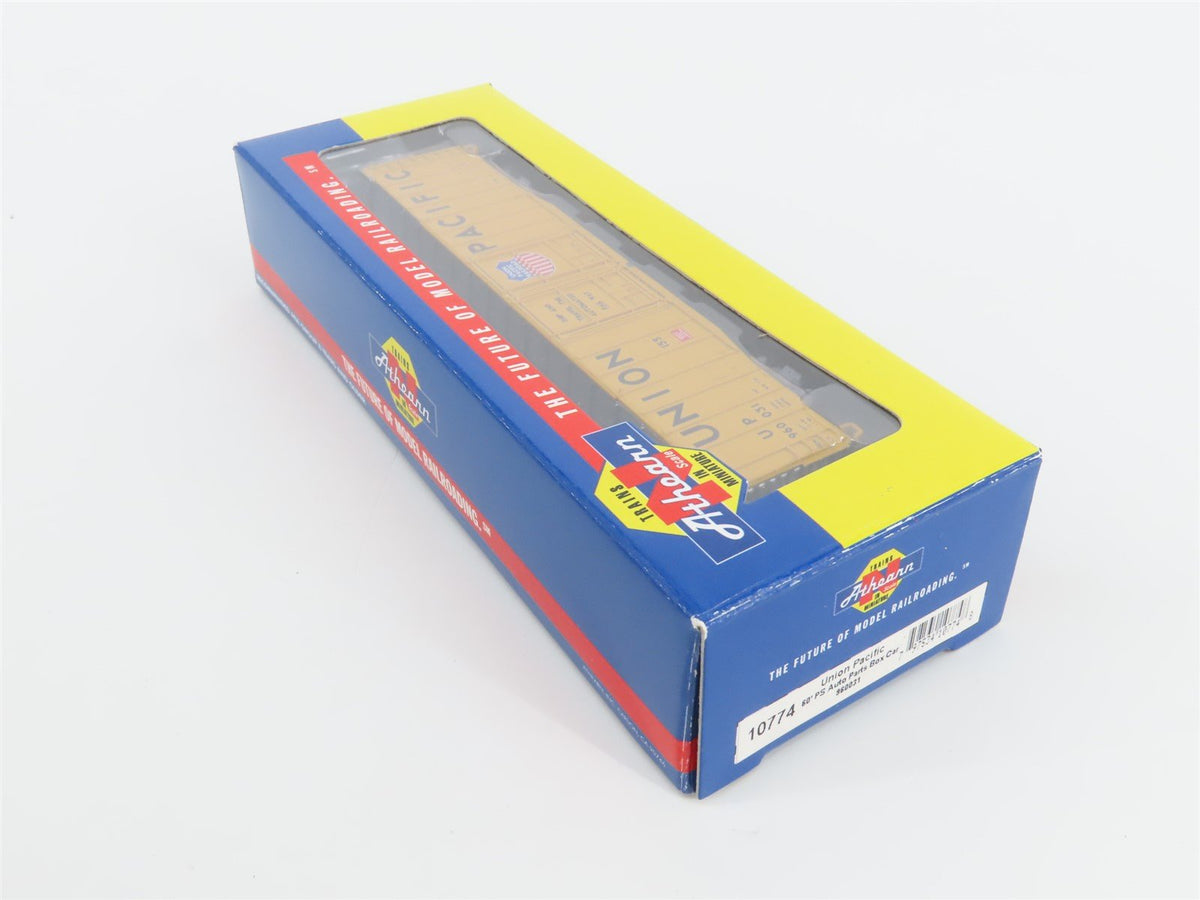 N Scale Athearn 10774 UP Union Pacific Railroad 60&#39; Auto Parts Box Car #960031