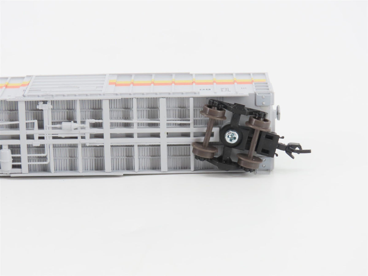 N Scale Athearn 10562 BCLR Bay Colony 50&#39; Single Door Box Car #5613