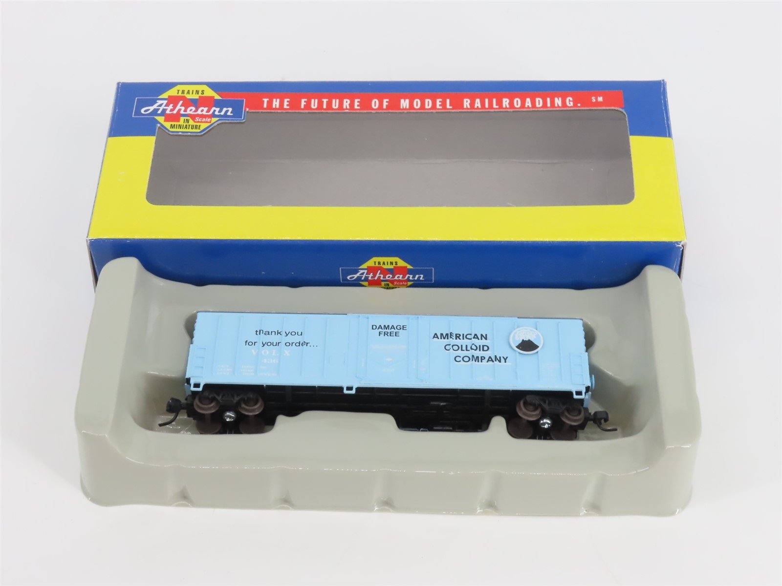 N Scale Athearn 10657 VOLX American Colloid Company 50' Single Door Box Car #436