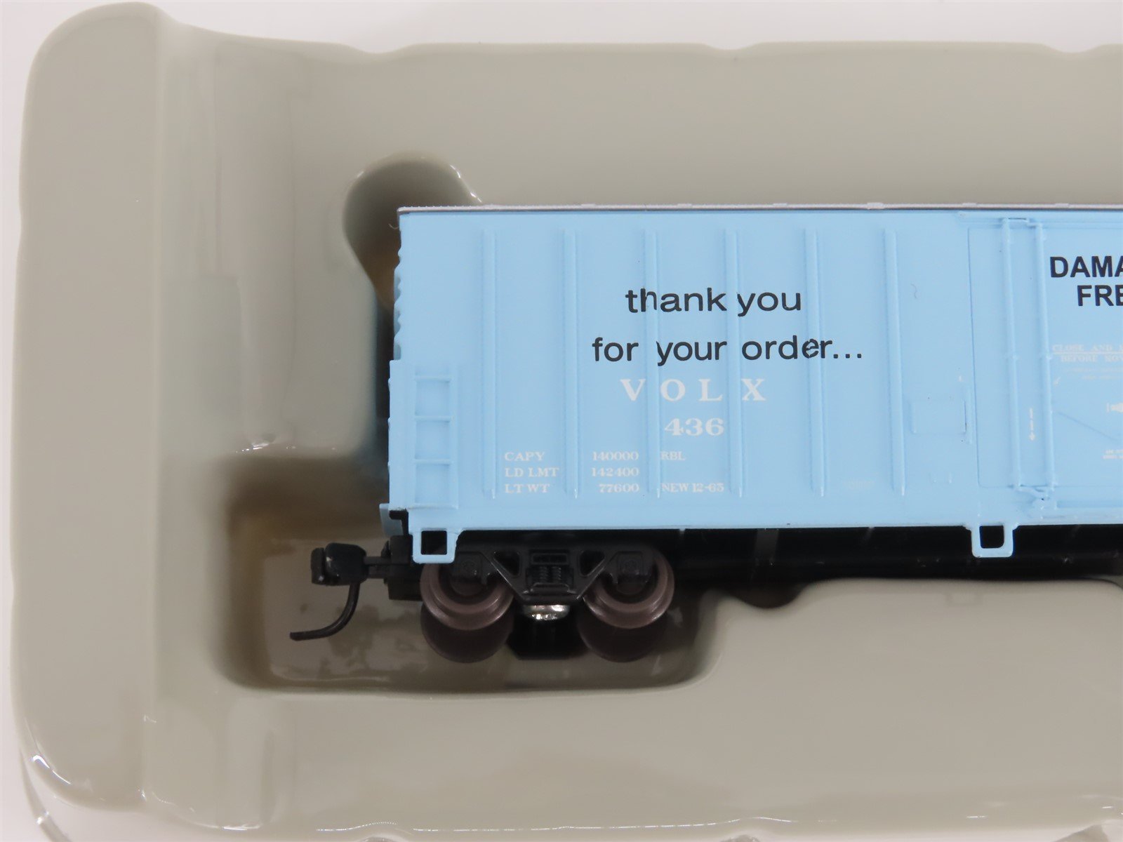 N Scale Athearn 10657 VOLX American Colloid Company 50' Single Door Box Car #436