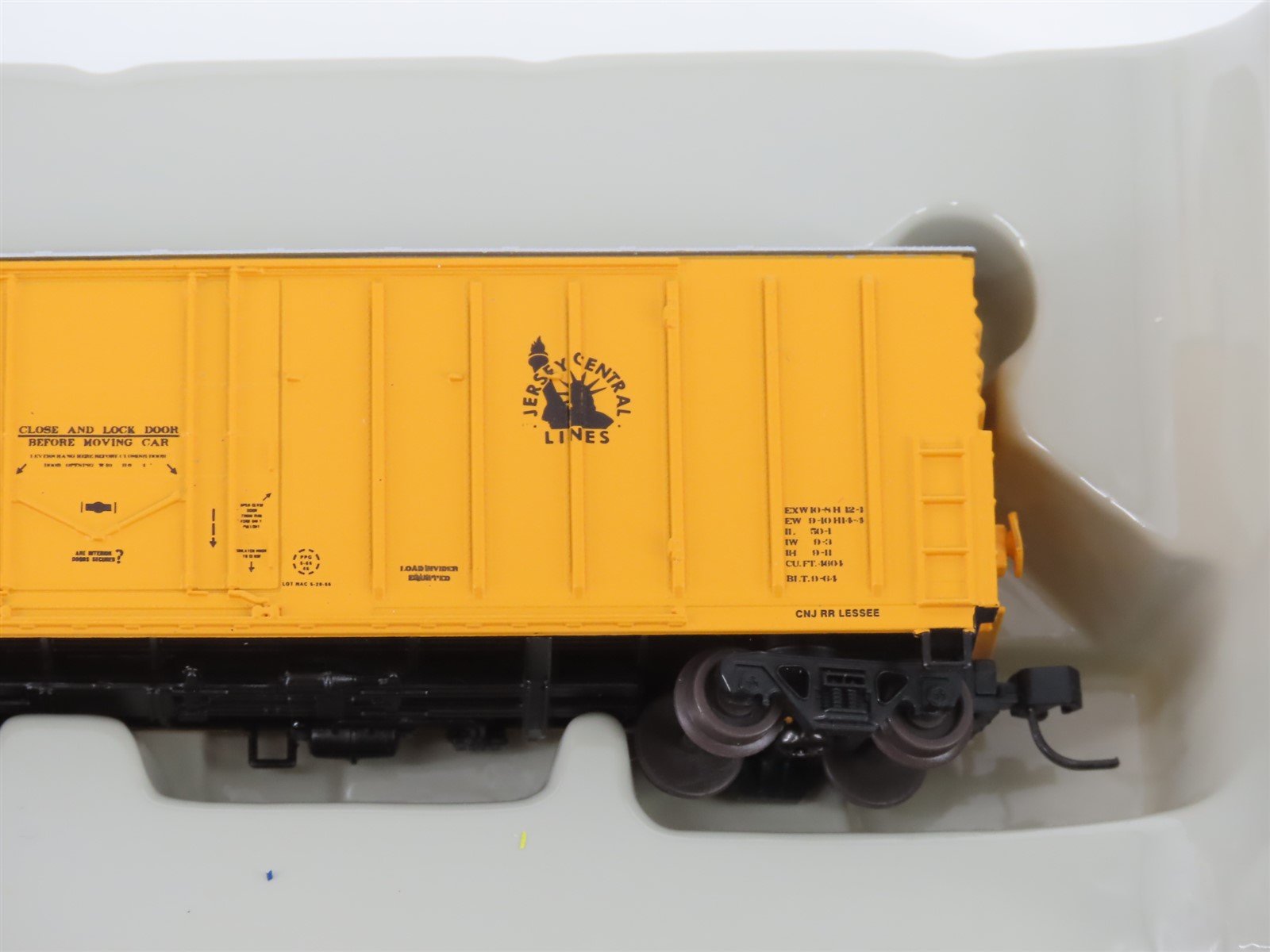 N Scale Athearn 10676 NJDX Central of New Jersey 50' Single Door Box Car #41023
