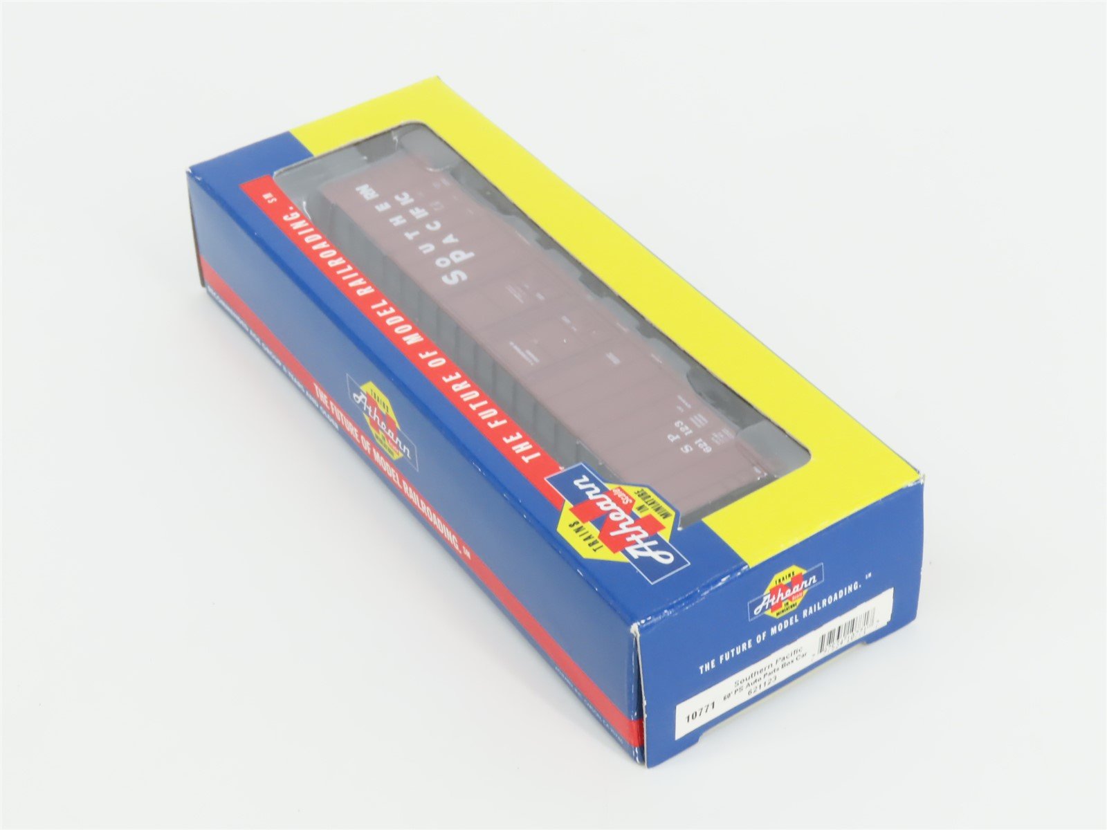N Scale Athearn 10771 SP Southern Pacific 60' Auto Parts Box Car #621123