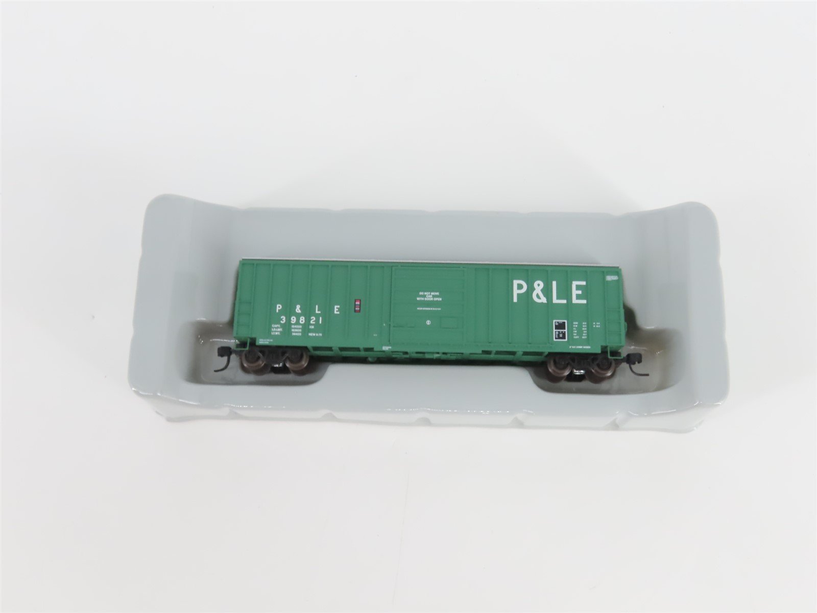 N Scale Athearn 10547 P&LE Pittsburgh & Lake Erie 50' Single Door Box Car #39821