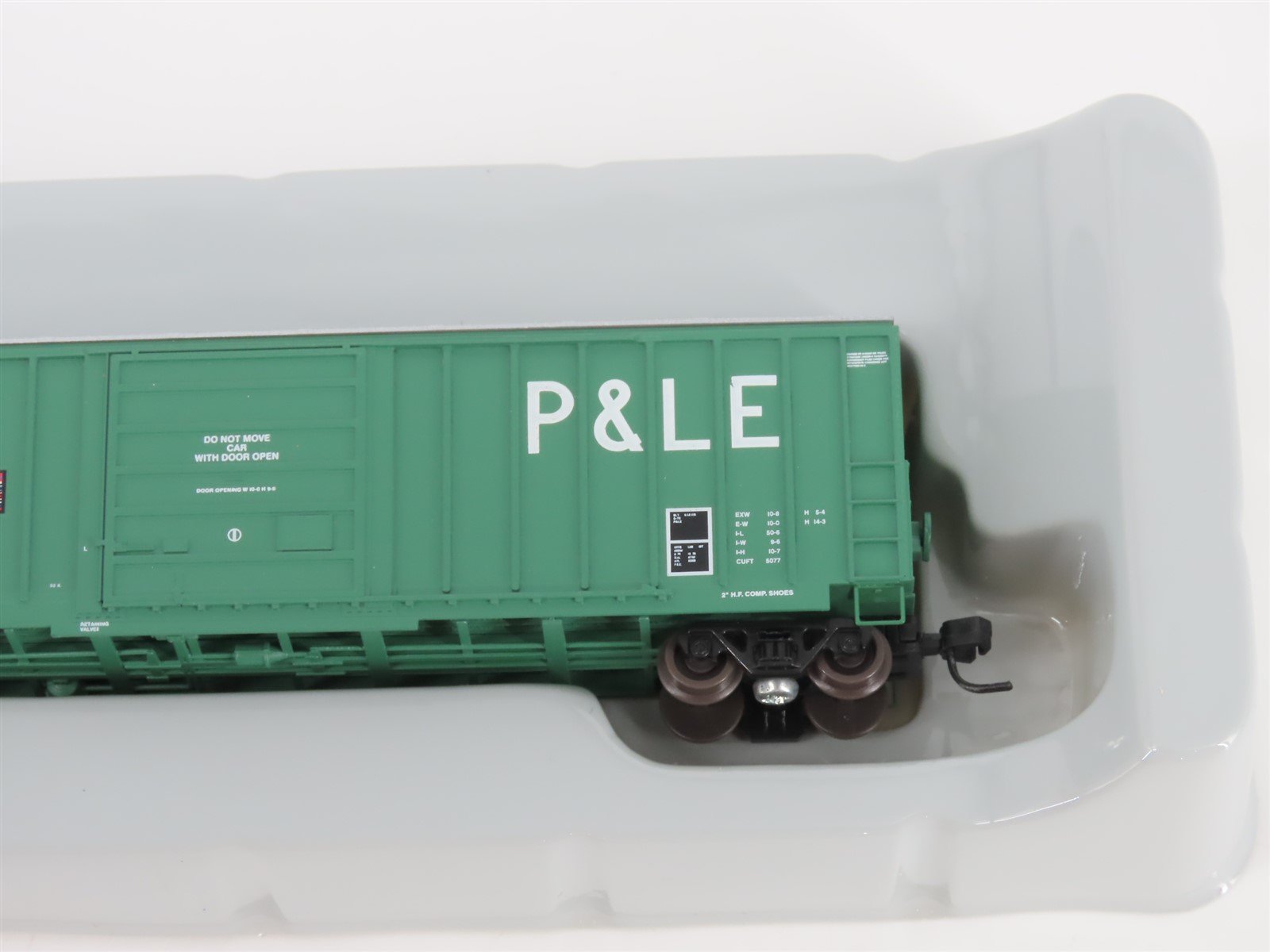 N Scale Athearn 10547 P&LE Pittsburgh & Lake Erie 50' Single Door Box Car #39821