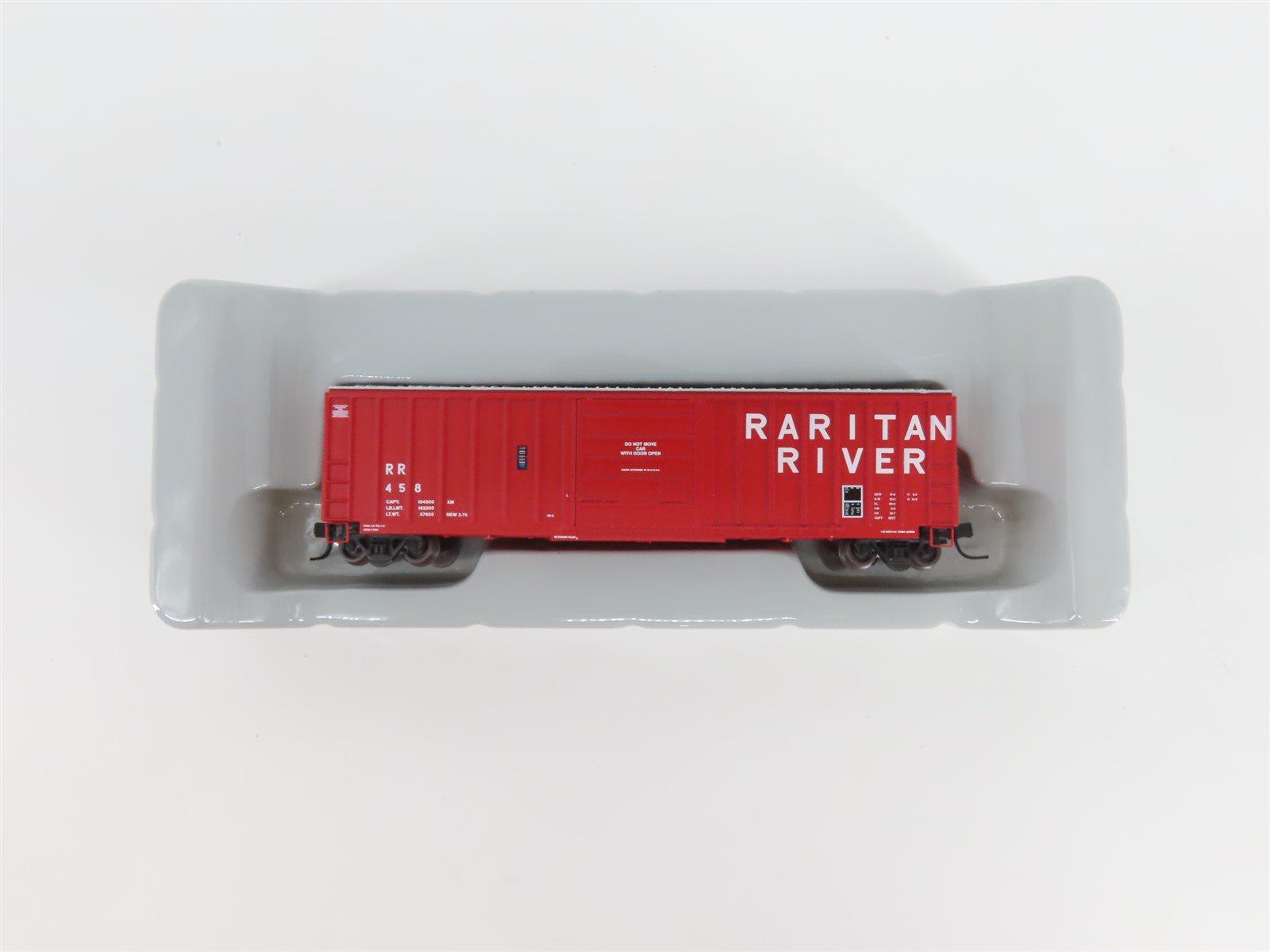 N Scale Athearn 10555 RR Raritan River 50' Single Door Box Car #458