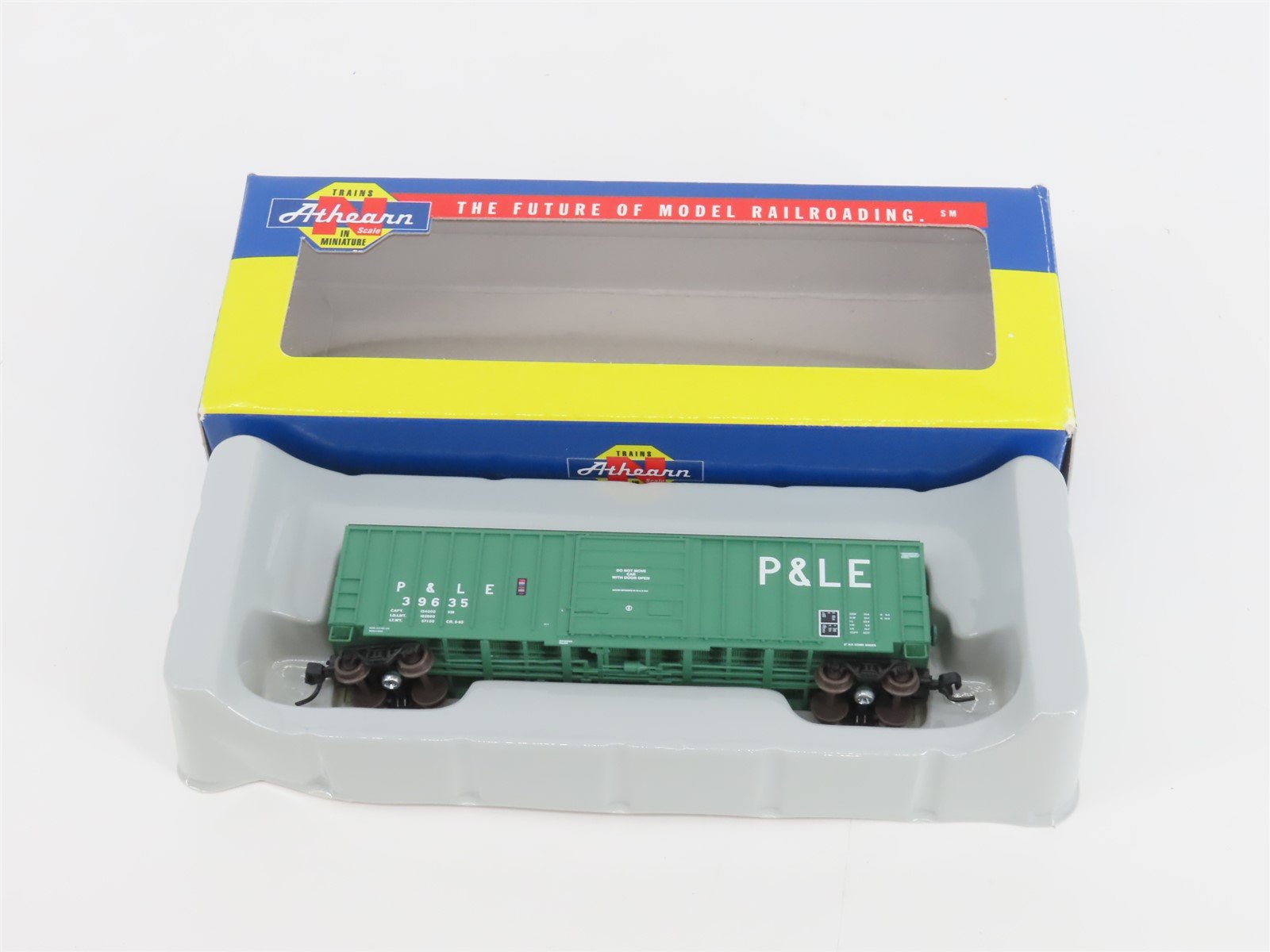 N Scale Athearn 10548 P&LE Pittsburgh & Lake Erie 50' Single Door Box Car #39635