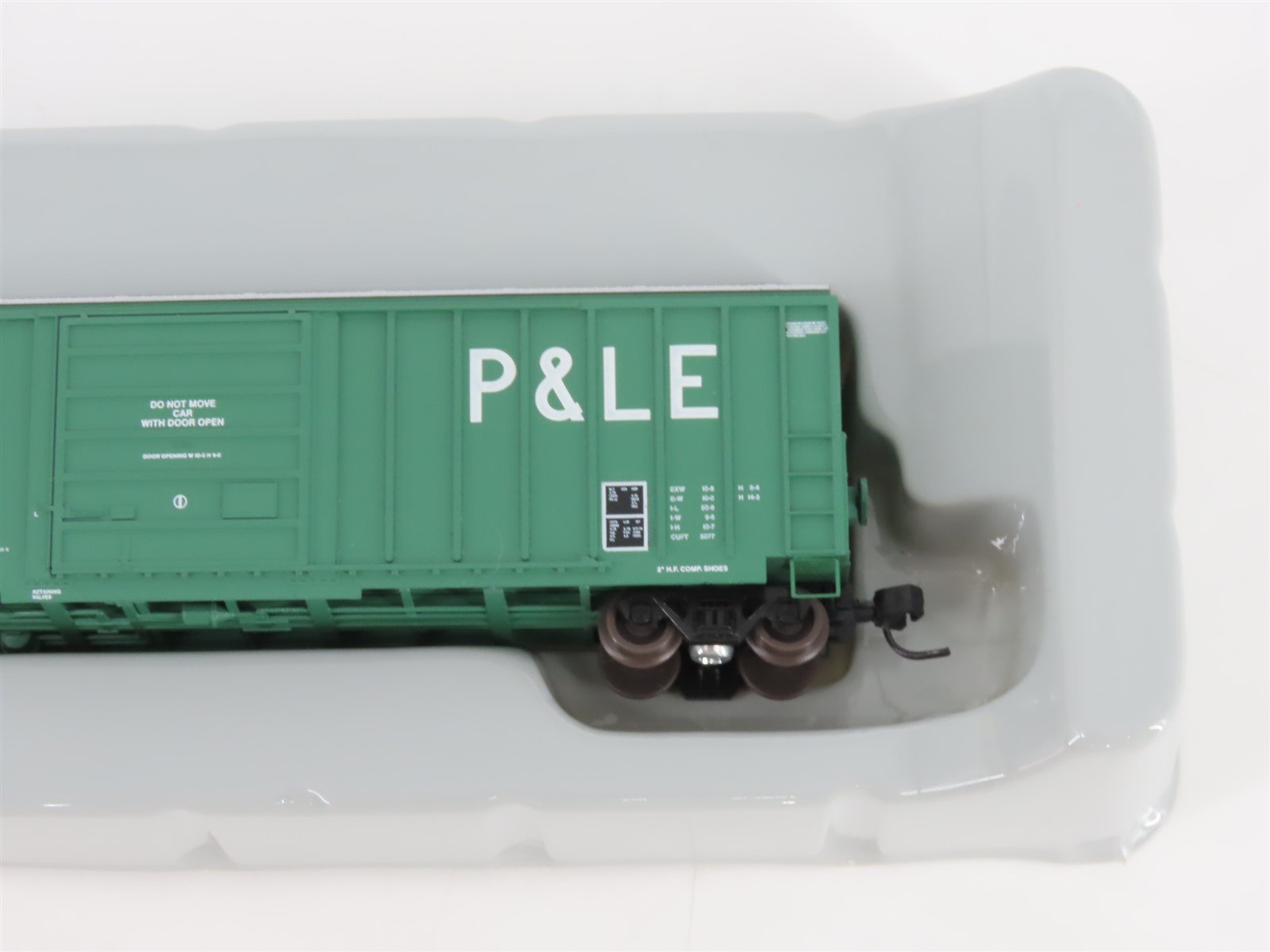 N Scale Athearn 10548 P&LE Pittsburgh & Lake Erie 50' Single Door Box Car #39635