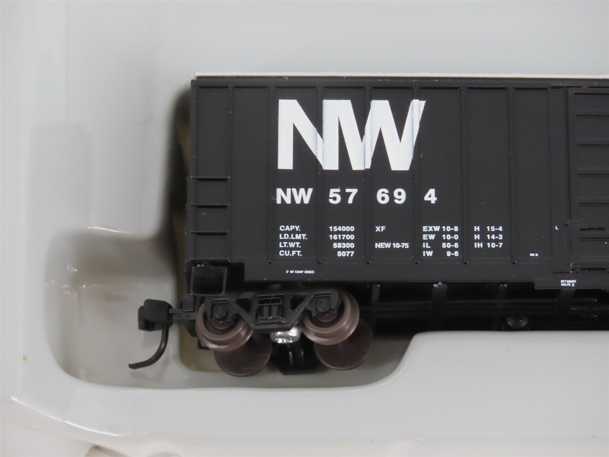 N Scale Athearn 10545 NW Norfolk &amp; Western 50&#39; Single Door Box Car #57694