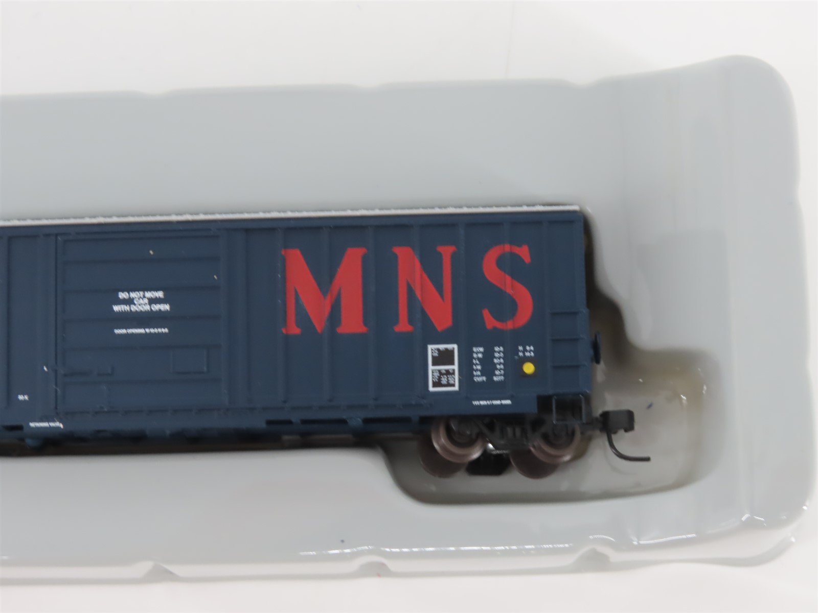 N Scale Athearn 10554 MNS Minneapolis Northfield & Southern 50' Box Car #51004