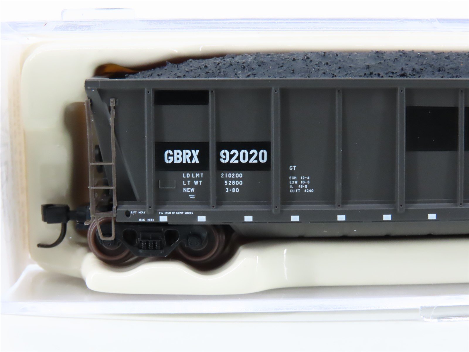 N Scale Atlas 43810-2 GBRX Greenbriar Leasing Coalveyor Hopper #92020 w/Load