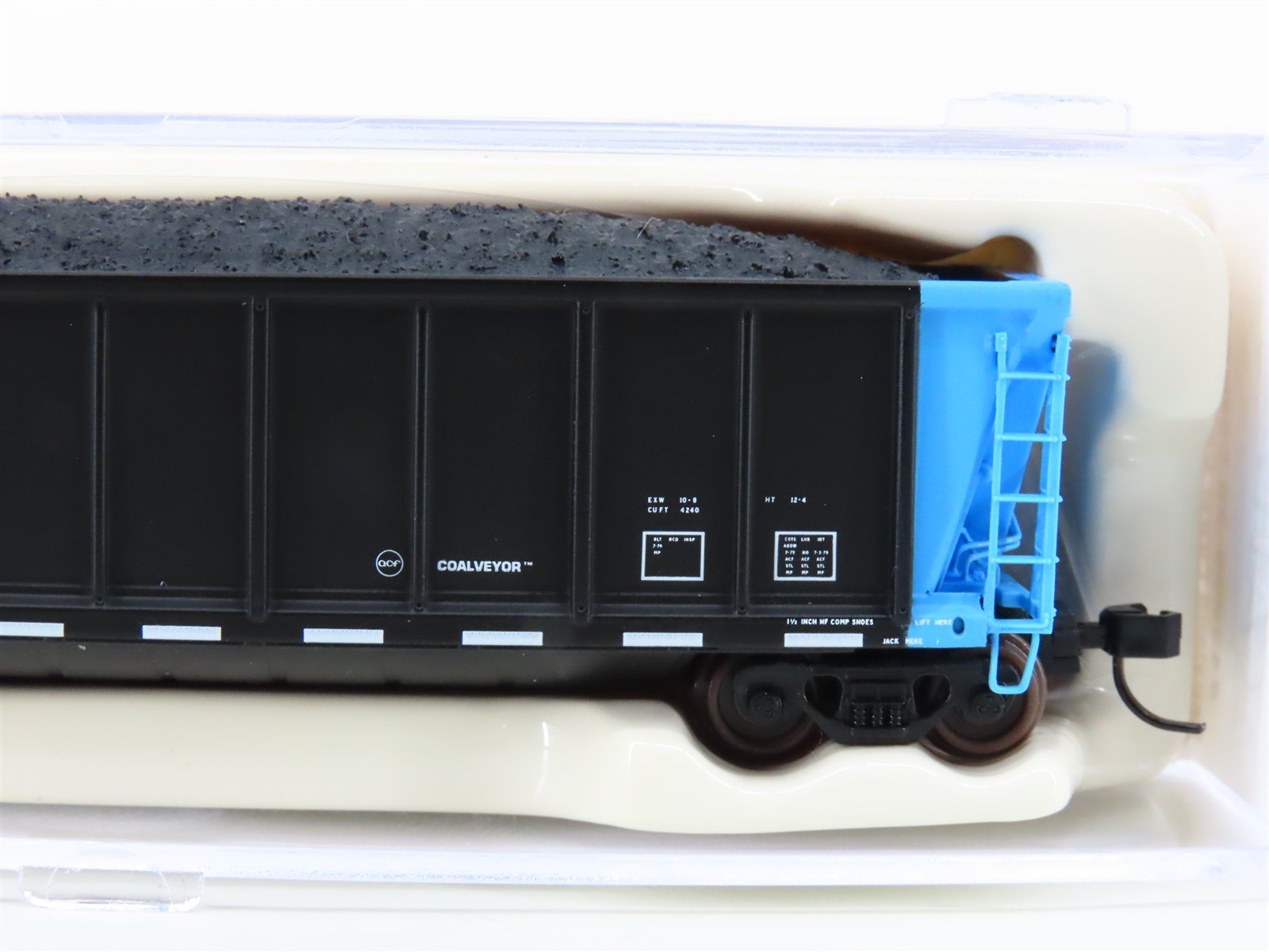 N Scale Atlas 43805-30 DAPX DairyLand Power Cooperative Coalveyor Hopper #34