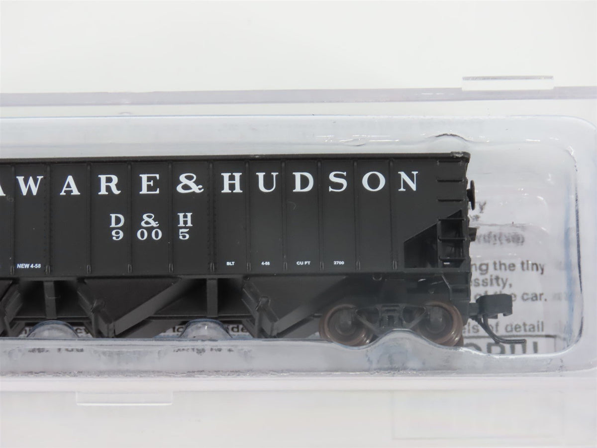 N Bluford Shops 14071 D&amp;H &quot;Bridge Line&quot; 3-Bay Rib-Side Hopper #9005 w/ Load