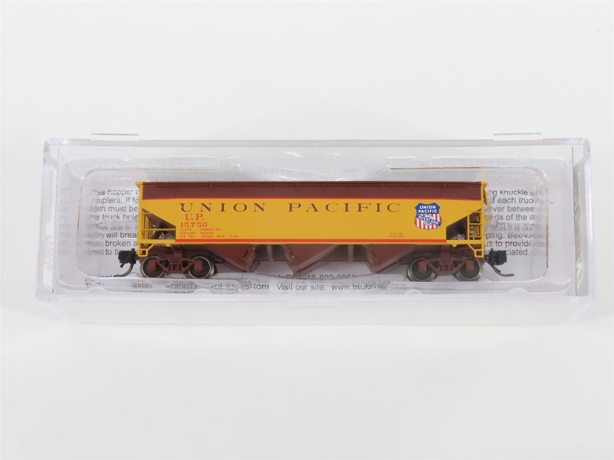 N Bluford Shops NSE BLU23-05 UP Pre-1939 Streamliner 3-Bay Hopper #15750 w/ Load