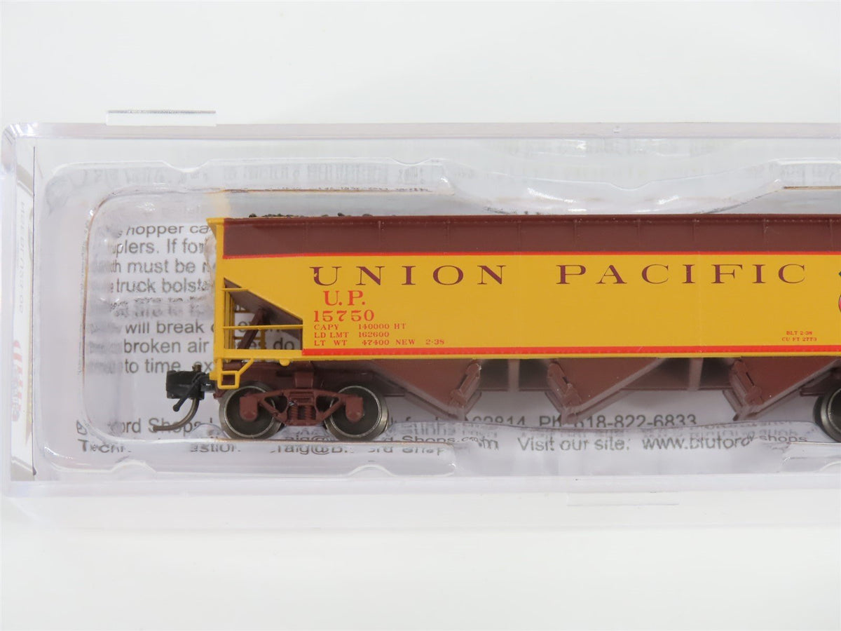 N Bluford Shops NSE BLU23-05 UP Pre-1939 Streamliner 3-Bay Hopper #15750 w/ Load