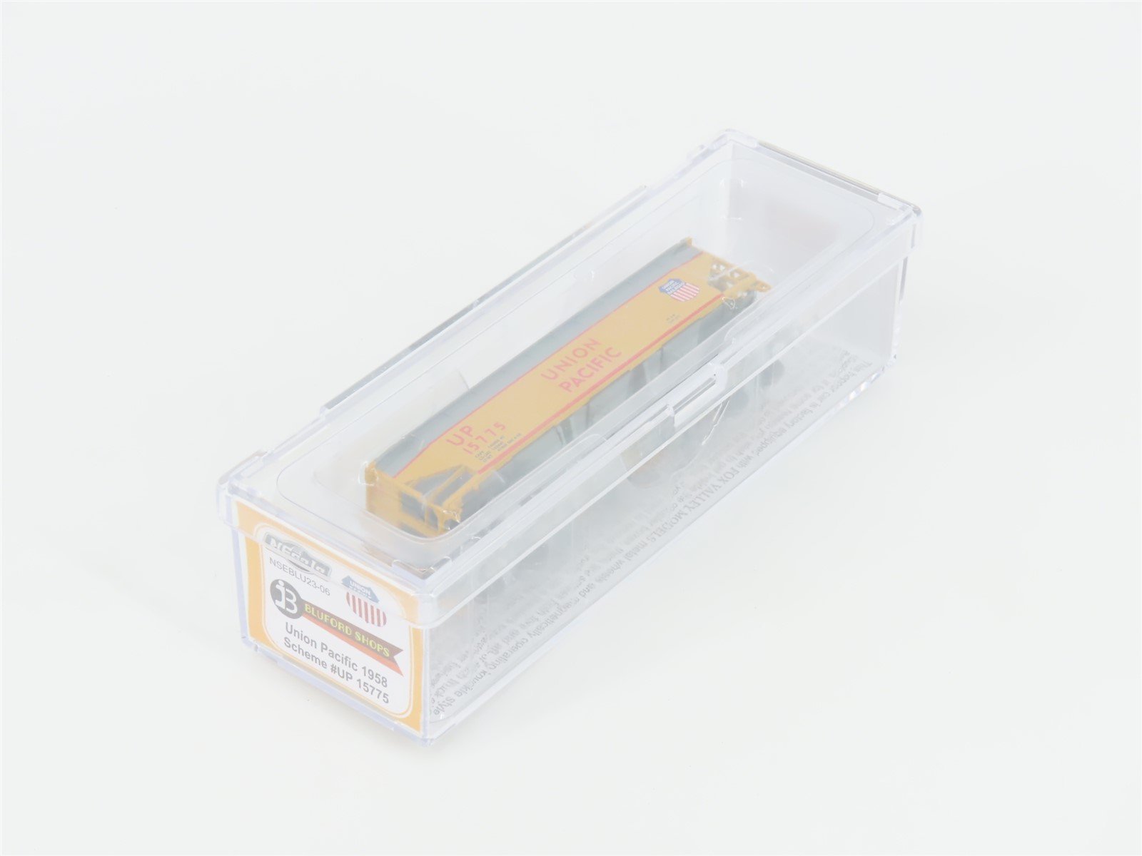 N Scale Bluford Shops NSE BLU23-06 UP 1958 Scheme 3-Bay Hopper #15775 w/ Load