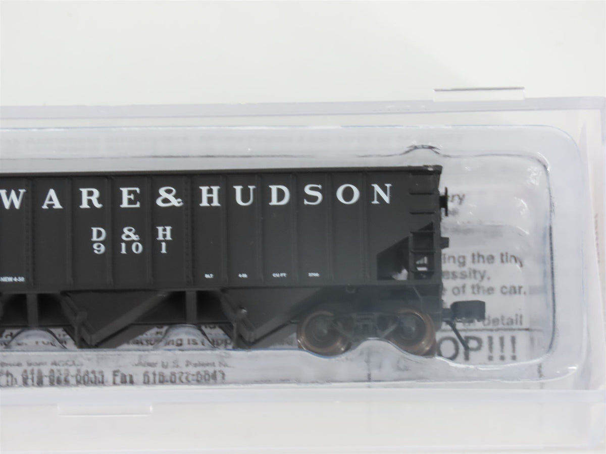N Bluford Shops 14072 D&amp;H &quot;Bridge Line&quot; 3-Bay Rib-Side Hopper #9101 w/ Load