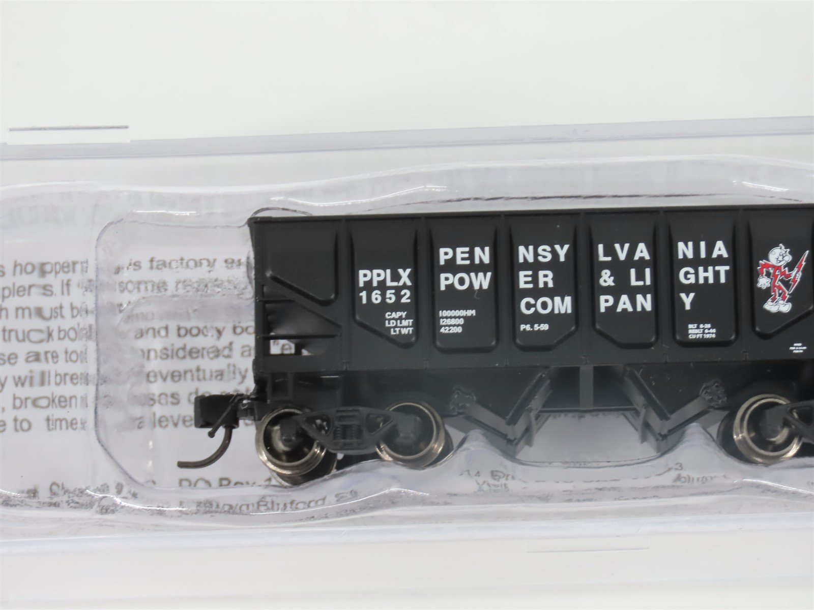 N Bluford Shops NSE BLU17-13 PPLX Pennsylvania Power & Light 2-Bay Hopper w/Load