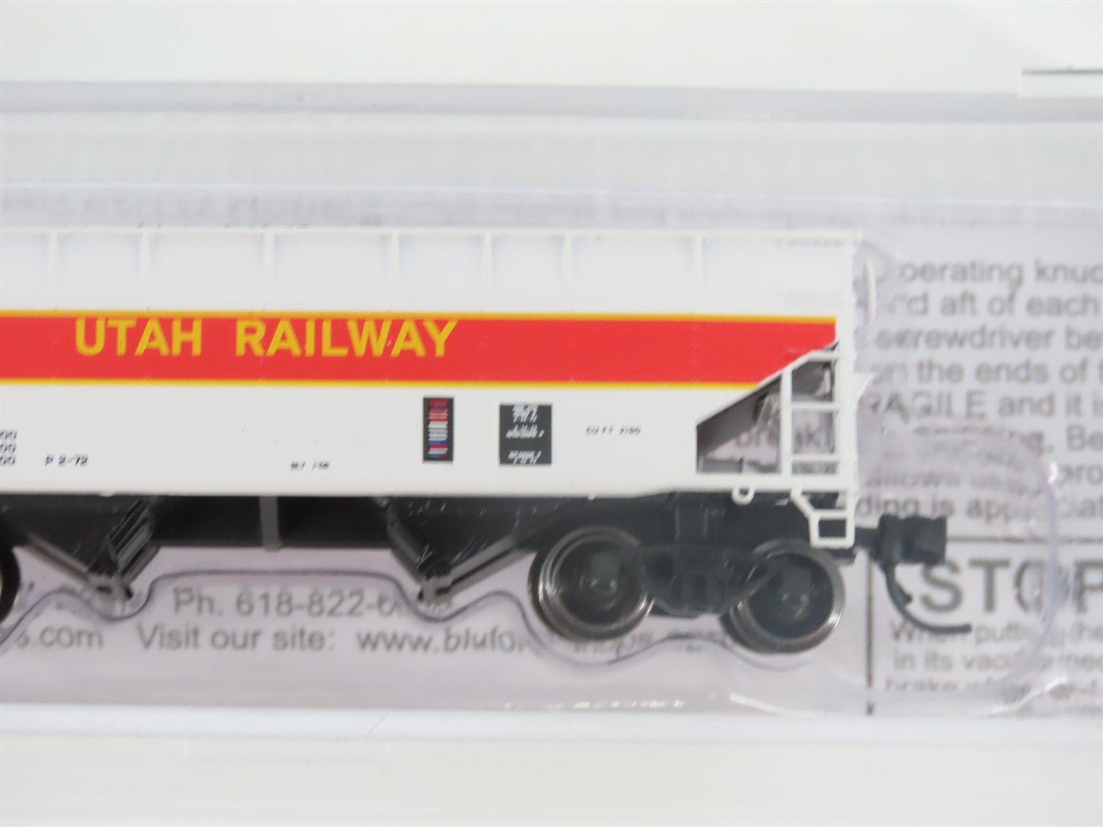 N Scale Bluford Shops NSE BLU17-39 UTAH Railway 2-Bay Hopper #4079 w/ Load