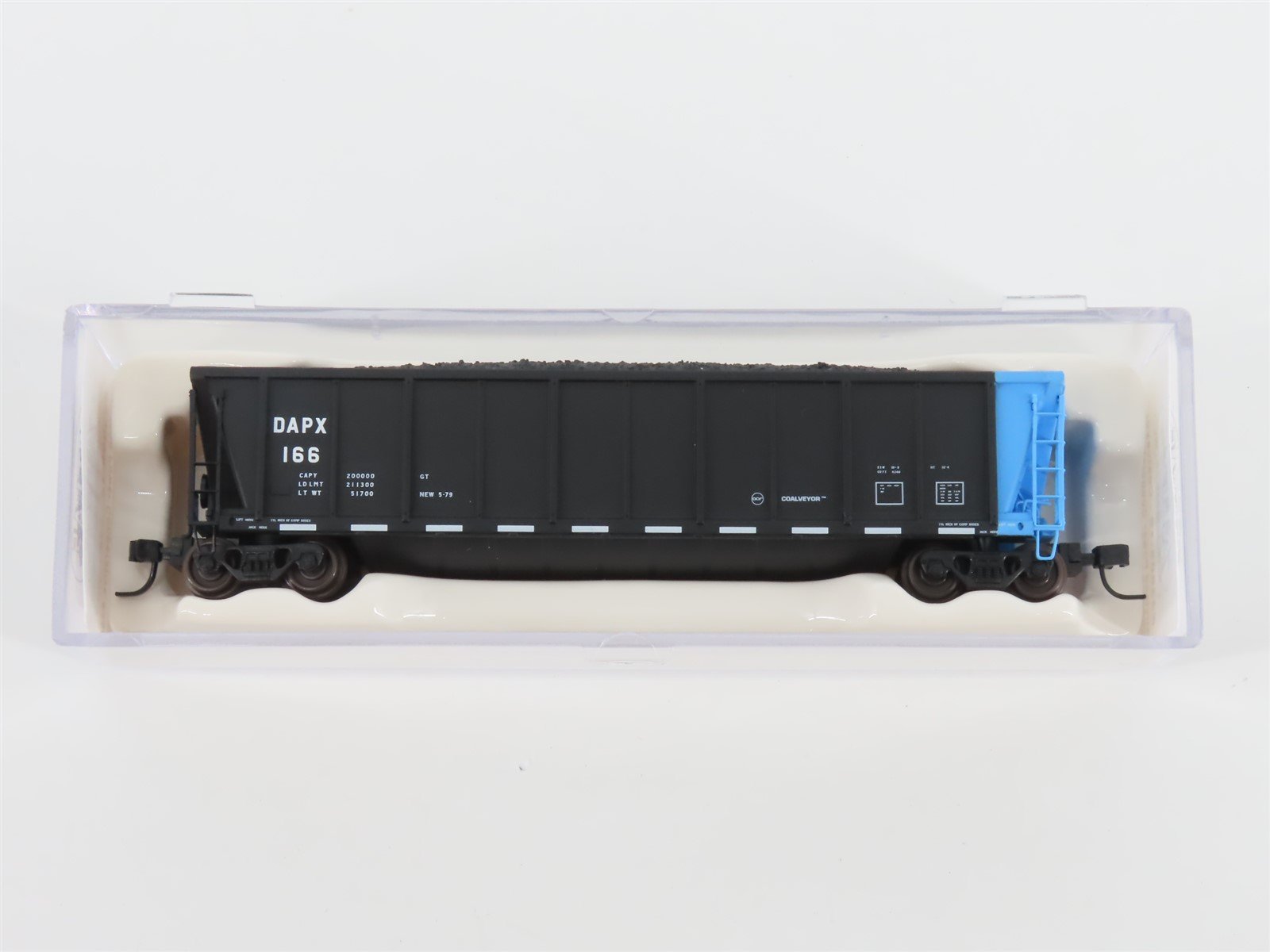 N Scale Atlas 43805-19 DAPX Dairyland Power Cooperative Coalveyor #166 w/ Load